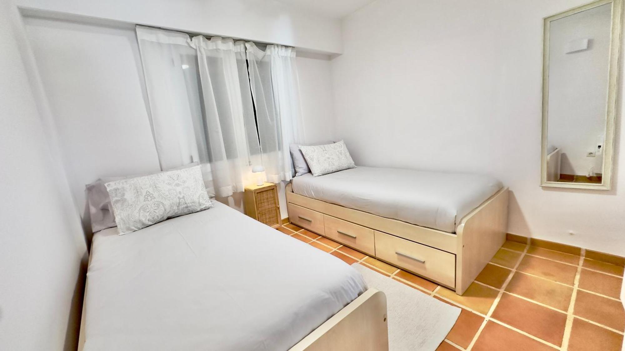 Apto Fully Equiped Con Piscina Y Gratis Parking Altea Ngoại thất bức ảnh
